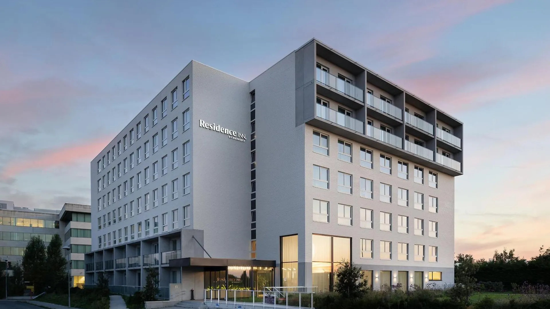 Residence Inn By Marriott Brussels Airport Diegem Hotel